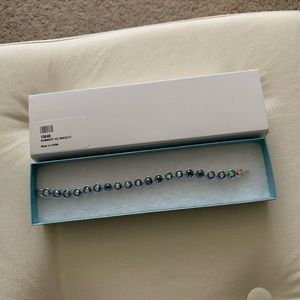 Touchstone Crystal by Swarovski Shimmery Ice Bracelet NIB